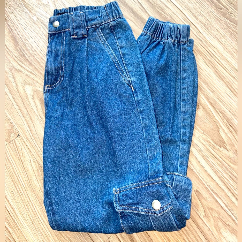 (S) dark blue cargo jeans